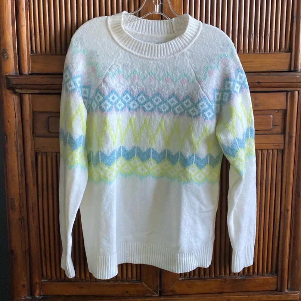 Loft Fair Isle Raglan Sweater - Picture 1 of 12